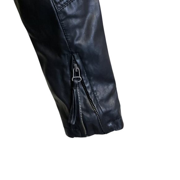 Faux Vegan Leather Jacket Black Moto Biker Goth Punk Rock Size S Lula's - Picture 12 of 15